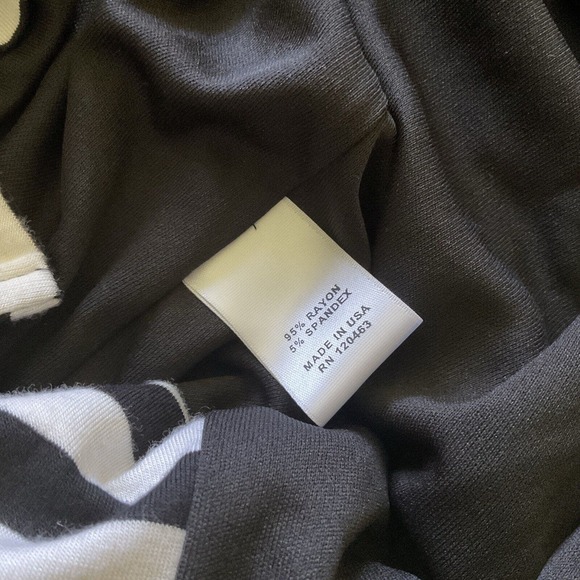 Countess Luann Woman’s Black White Striped Sweater Size 3X Zip Up Rayon Blend - Picture 9 of 9